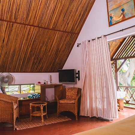 Coconuts Villa กรองด์เบย์ ภายนอก รูปภาพ
